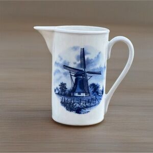 1984 Ter Steele BV • Delft-Blauw • Hand-decorated in Holland • Like New